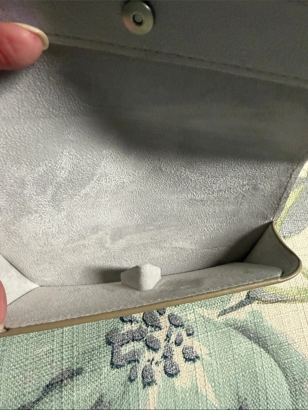 GIORGIO ARMANI SILVERY GRAY NYLON SUNGLASSES CASE & MATCHING DRAWSTRING POUCH